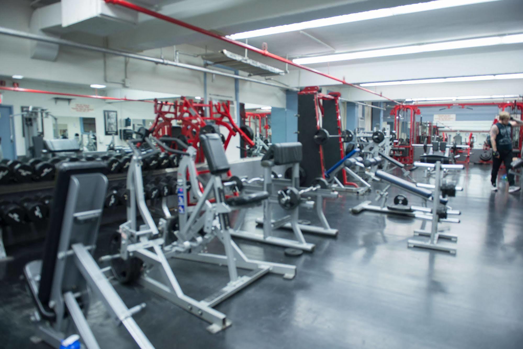 Greenpoint Ymca Brooklyn Нью-Йорк Экстерьер фото